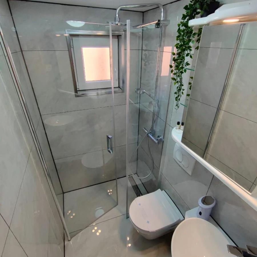 Apartmani Novak - Vir Buitenkant foto
